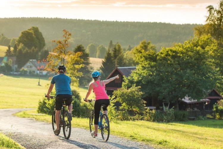 Cyklisti a turisti vítáni!